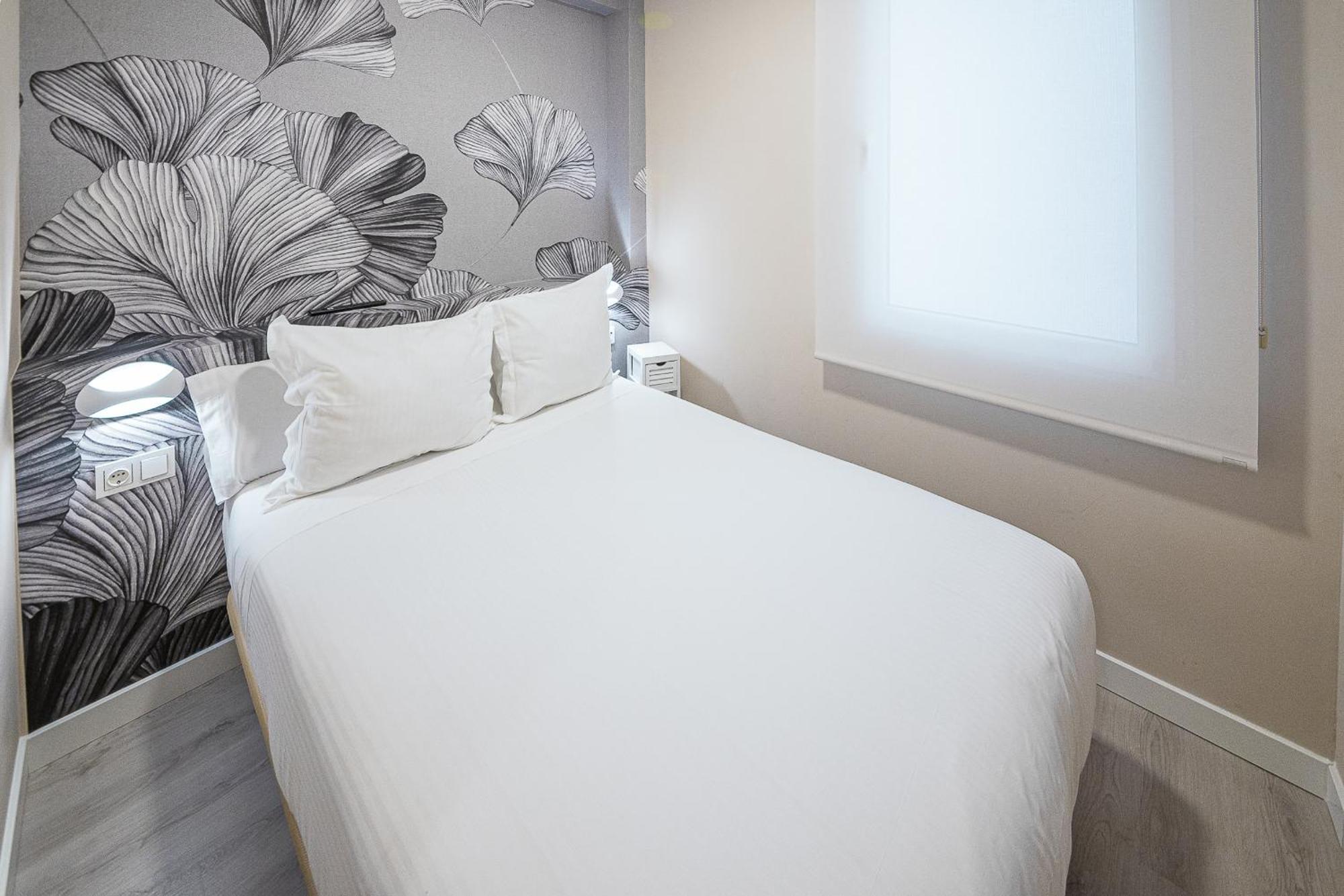 Hostal Plaza Boutique (Adults Only) Zaragoza Ngoại thất bức ảnh