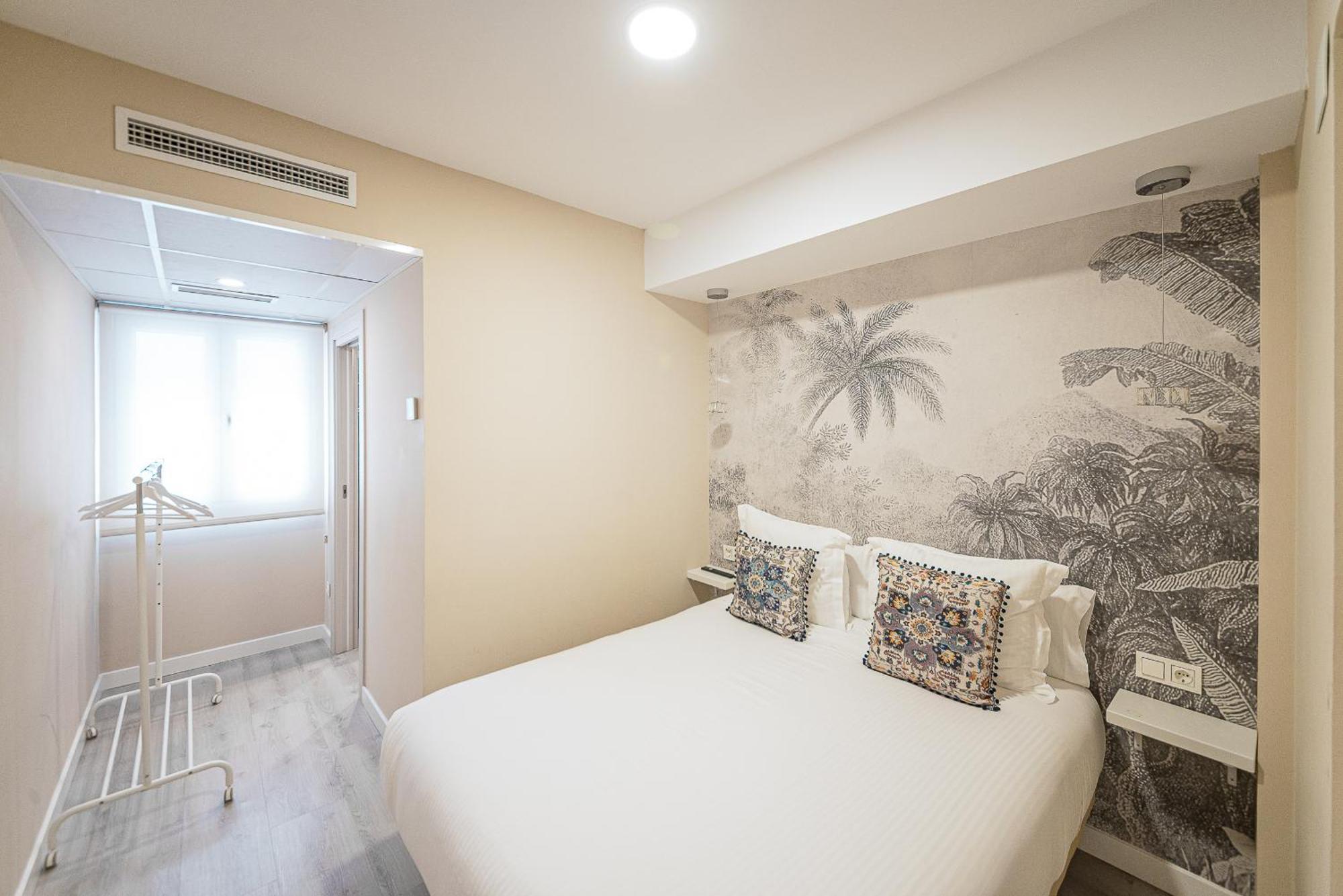 Hostal Plaza Boutique (Adults Only) Zaragoza Ngoại thất bức ảnh