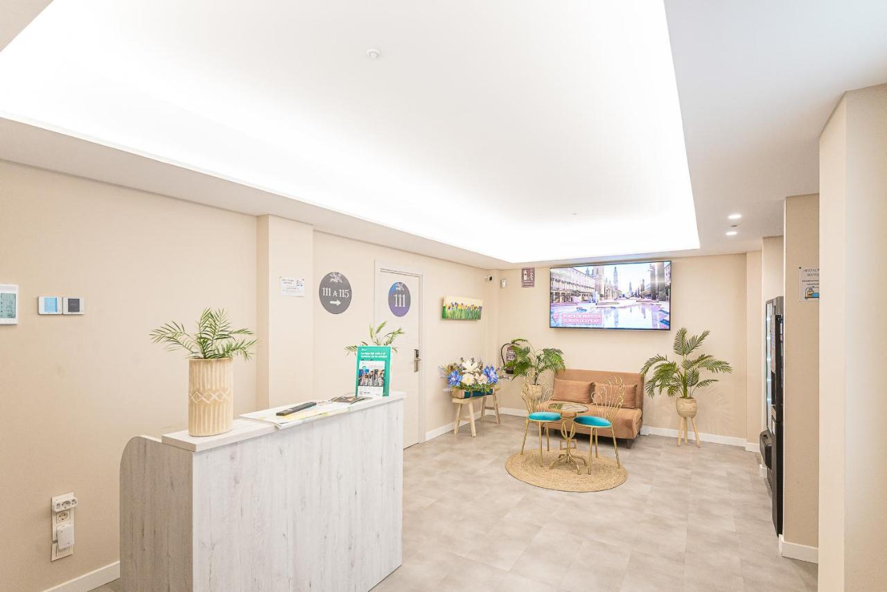 Hostal Plaza Boutique (Adults Only) Zaragoza Ngoại thất bức ảnh