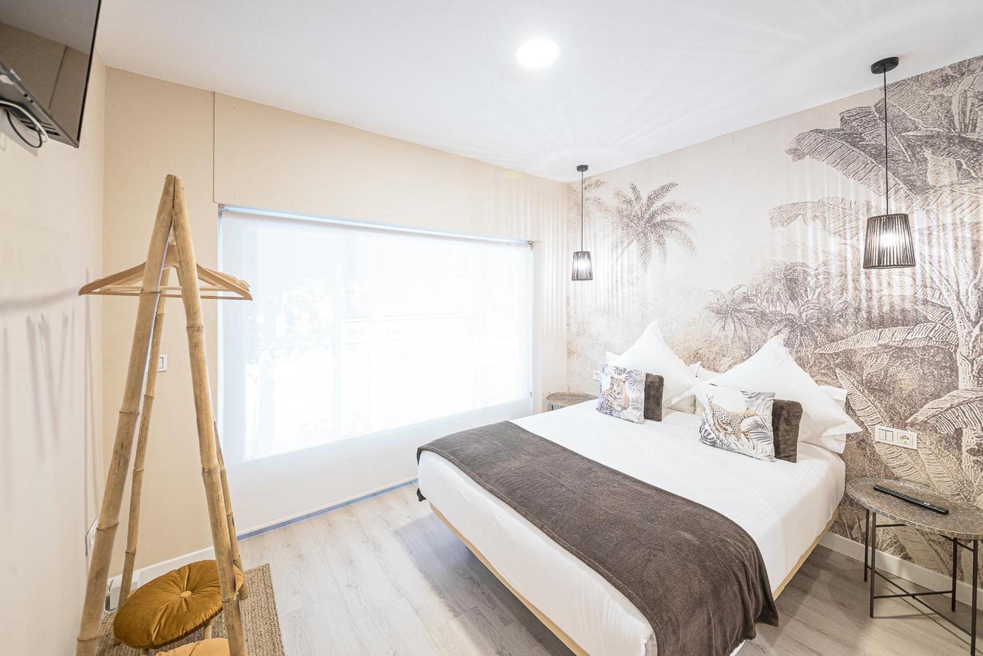 Hostal Plaza Boutique (Adults Only) Zaragoza Ngoại thất bức ảnh